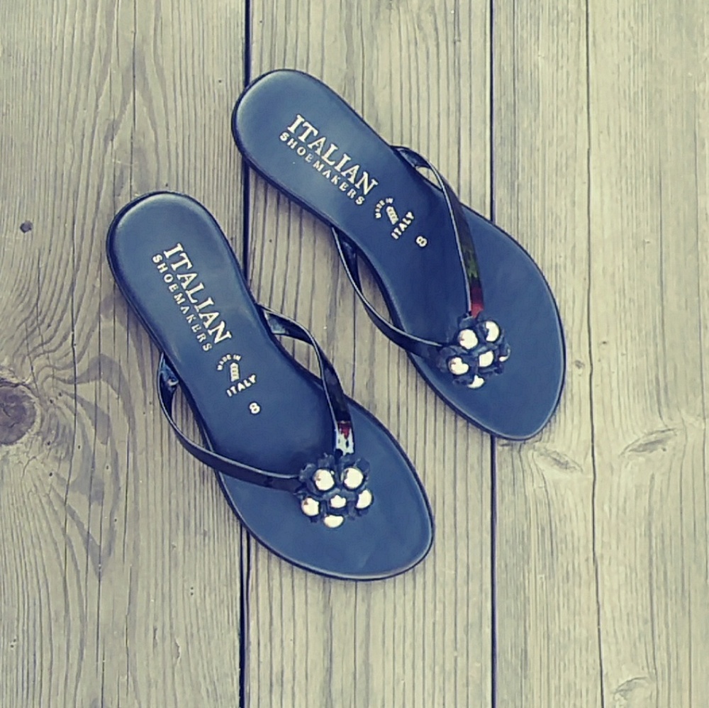 {ITALIAN SHOEMAKERS} Black Sandals